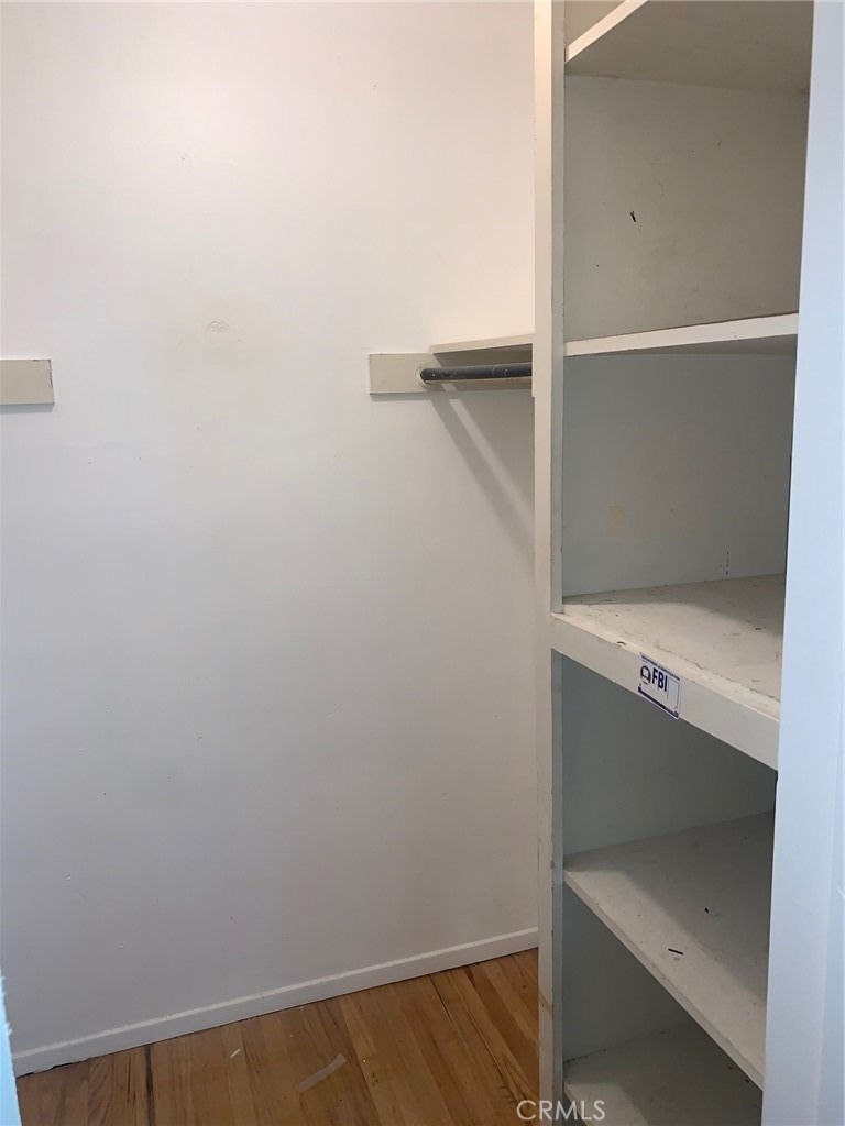 744 W 33rd - Photo 14