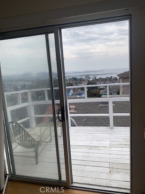740 W 33rd - Photo 9