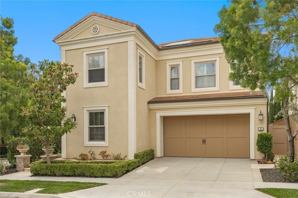 55 Hazelton - Photo 0