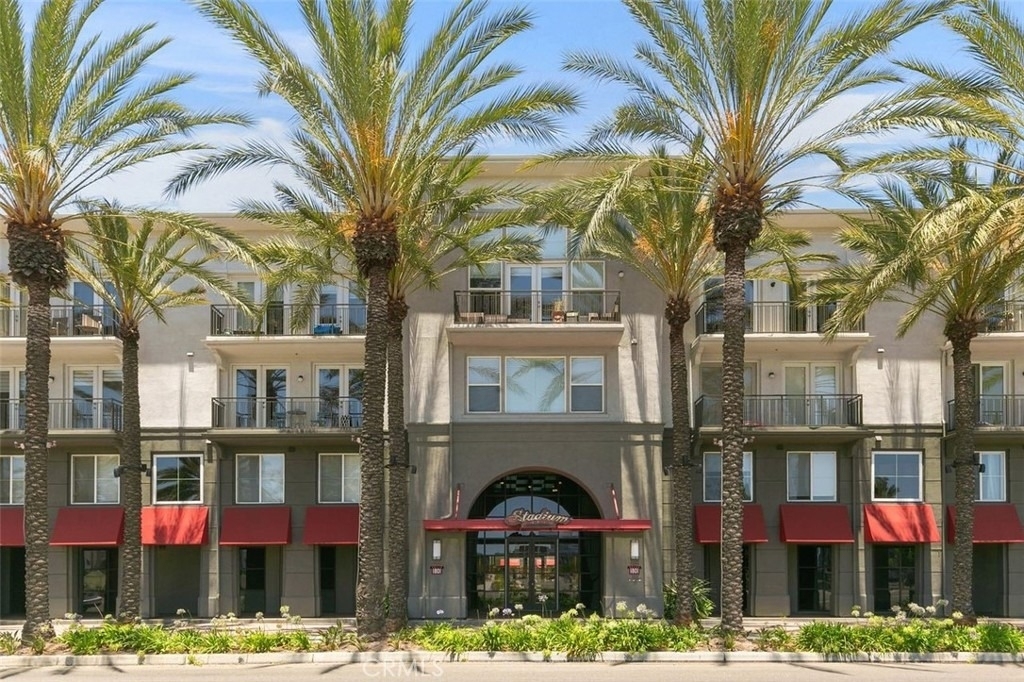 1801 E Katella Avenue - Photo 0