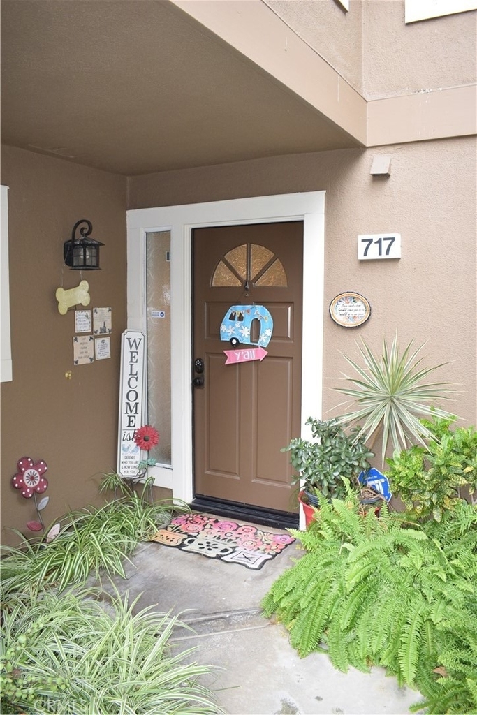 717 S.glenhurst Drive - Photo 0