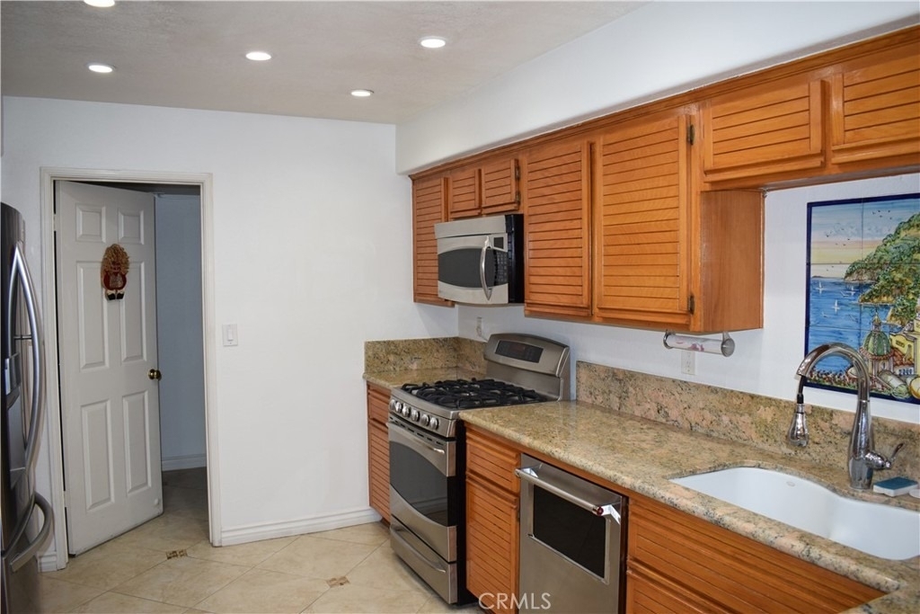 717 S.glenhurst Drive - Photo 8