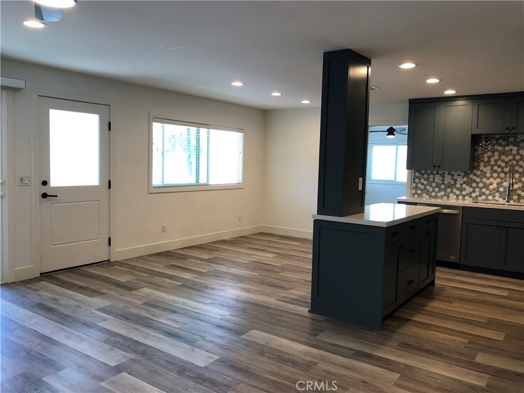 1505 Palm Avenue - Photo 11