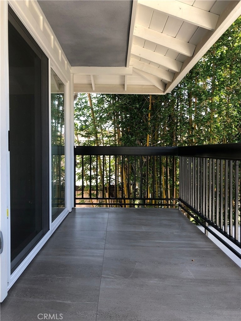 1505 Palm Avenue - Photo 8