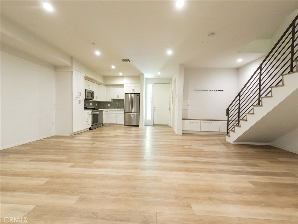 2006 S Corning Street - Photo 7