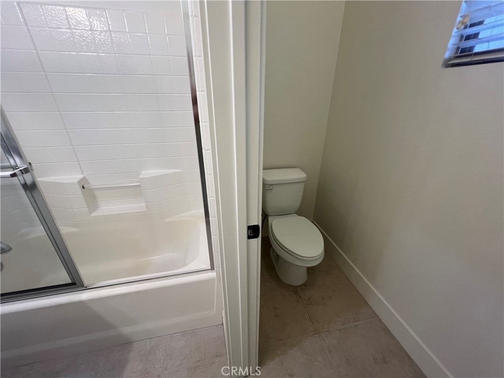 20402 Santa Ana Avenue - Photo 27