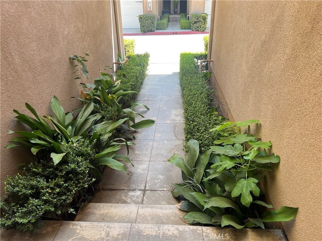 20402 Santa Ana Avenue - Photo 35