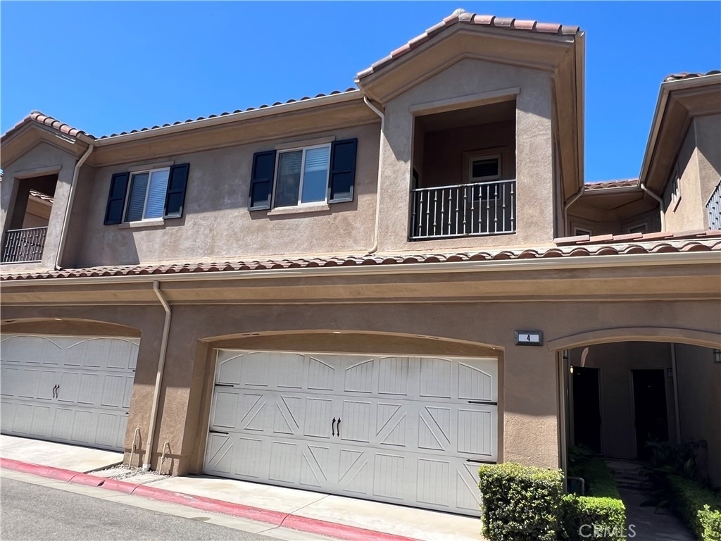 20402 Santa Ana Avenue - Photo 0