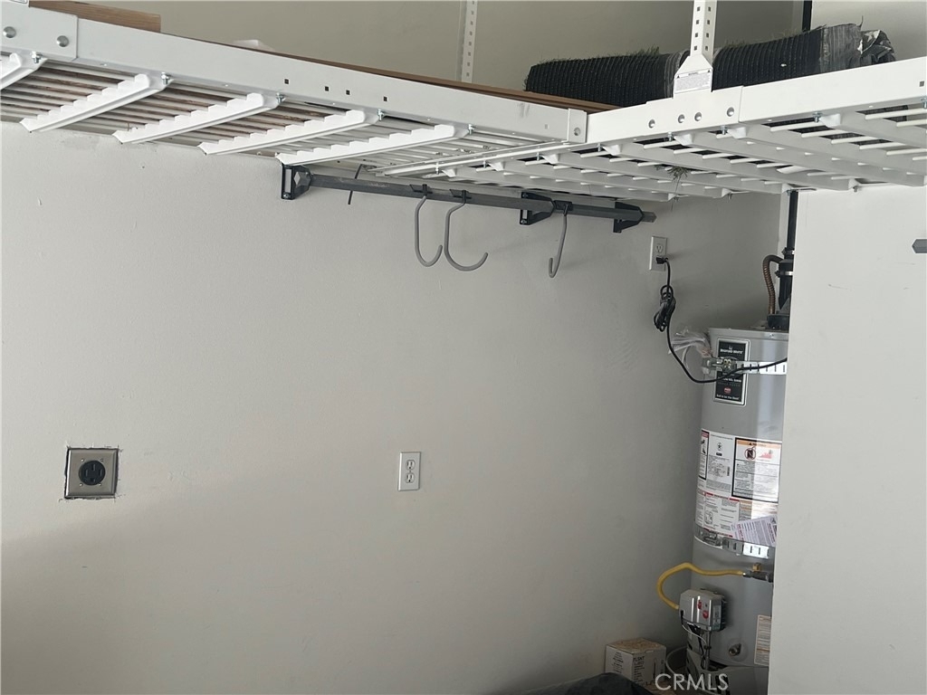 20402 Santa Ana Avenue - Photo 44