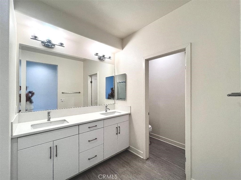 9040 Garvey Avenue - Photo 14