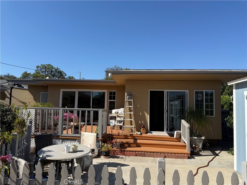 628 W Floral - Photo 12