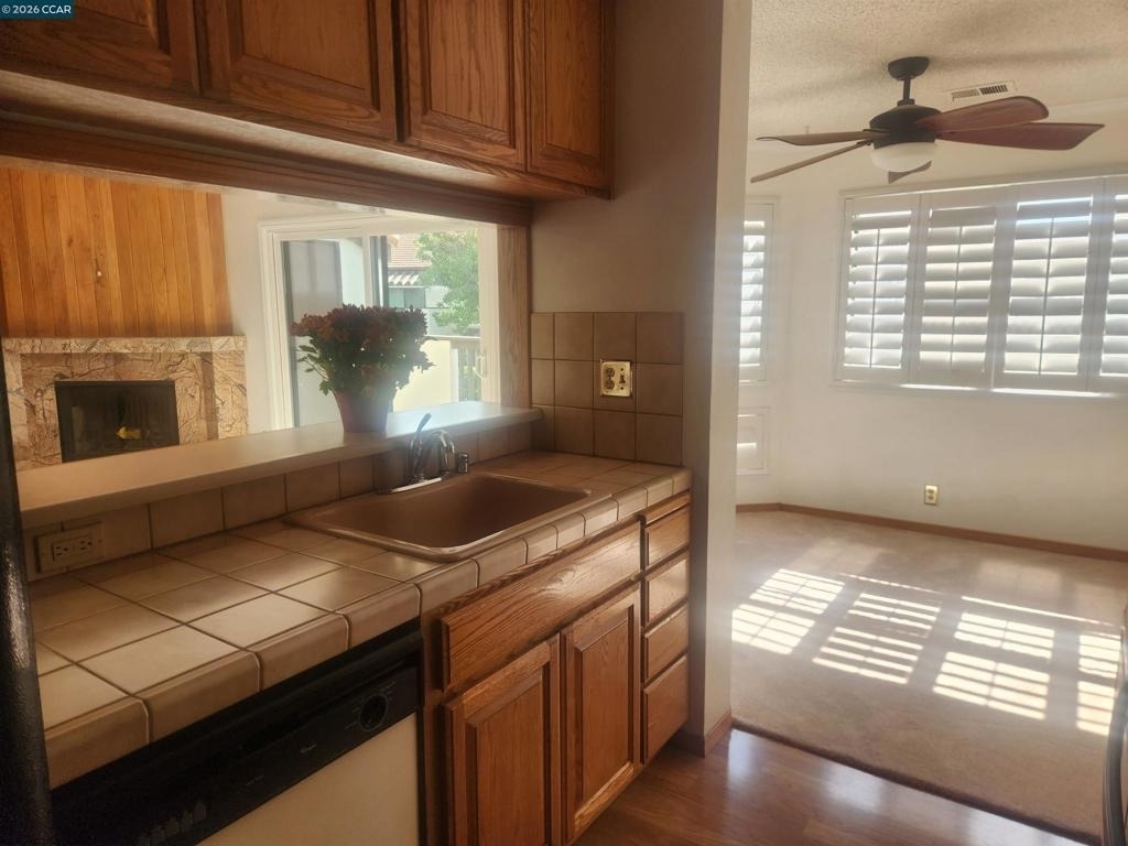 21109 Gary Drive - Photo 3
