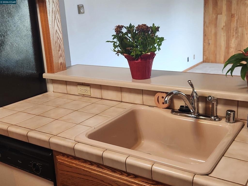 21109 Gary Drive - Photo 4