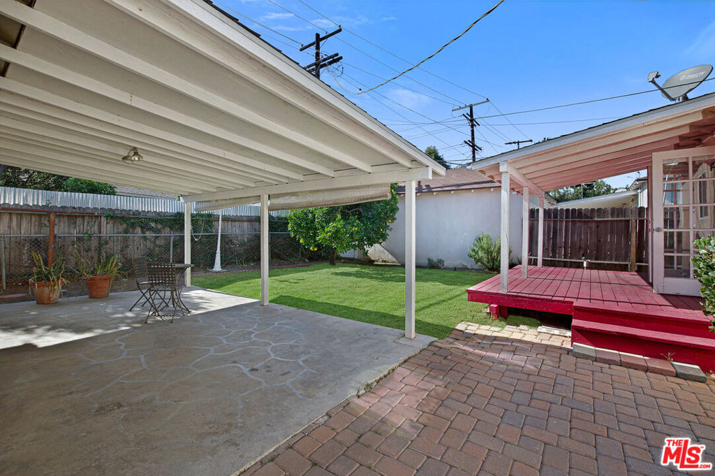 9408 Cattaraugus Avenue - Photo 16
