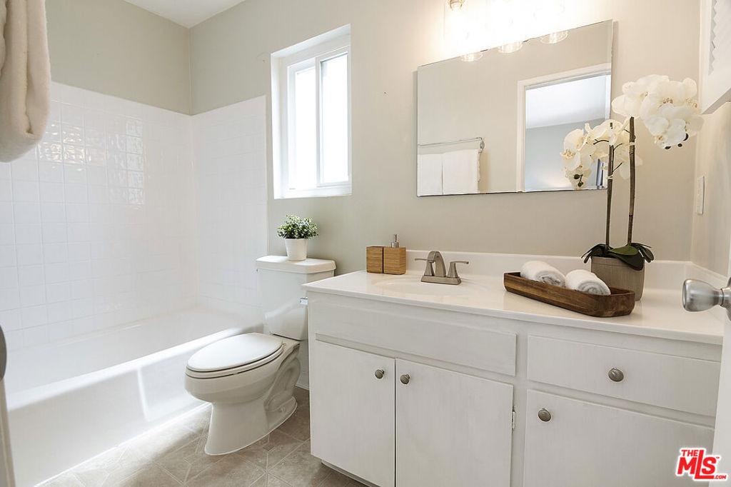 1730 Camden Avenue - Photo 9