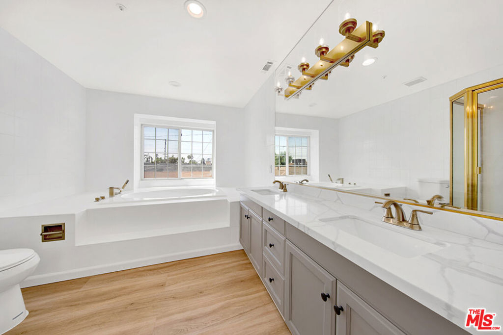 5532 Angelus Avenue - Photo 18