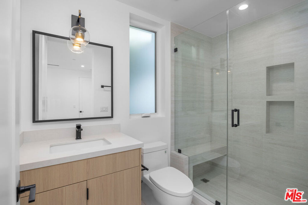 1330 Mohawk Street - Photo 13