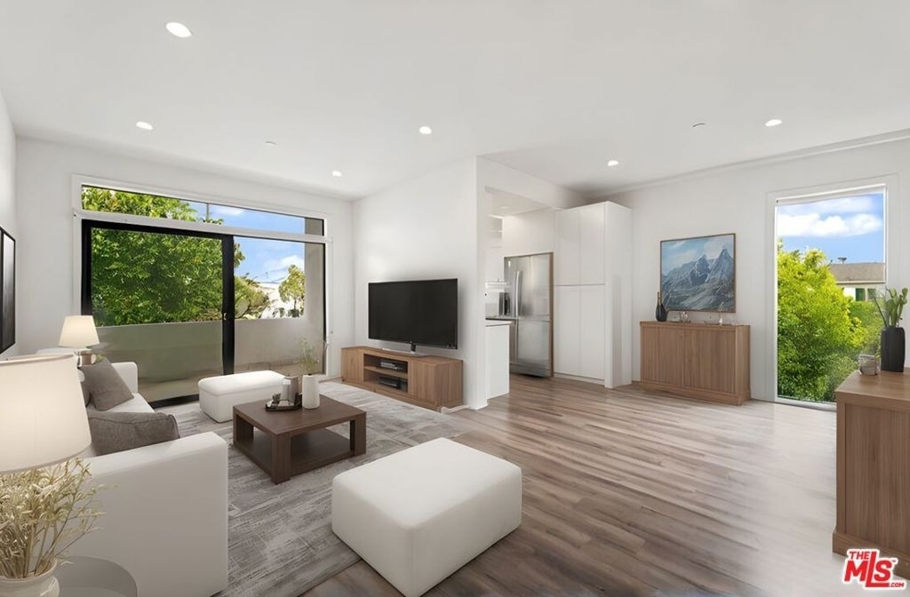 1264 9th Street - Photo 0
