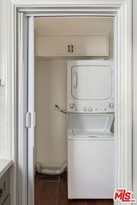 1054 S Stanley Avenue - Photo 7