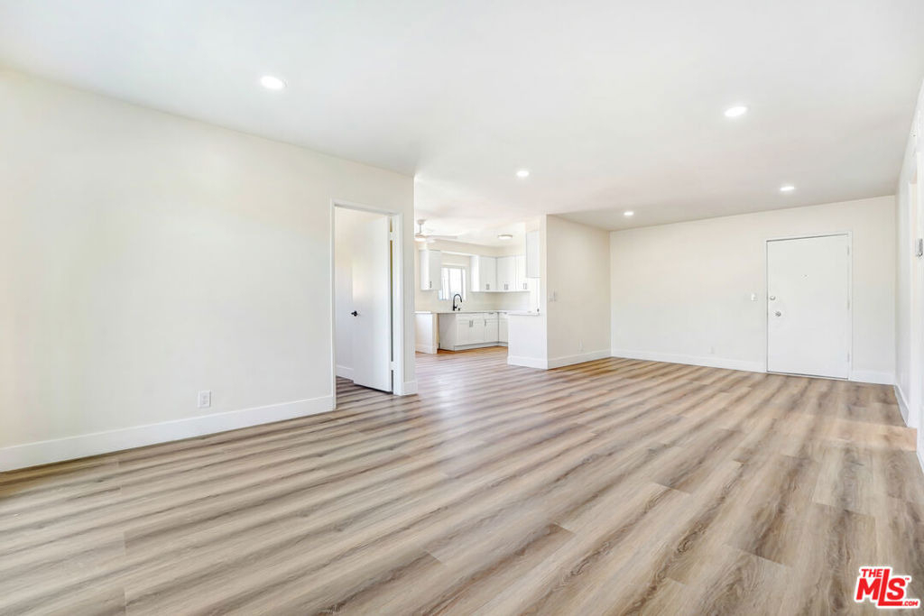 8208 Romaine Street - Photo 1
