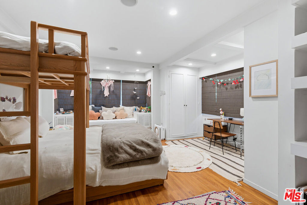 2049 Oakstone Way - Photo 12
