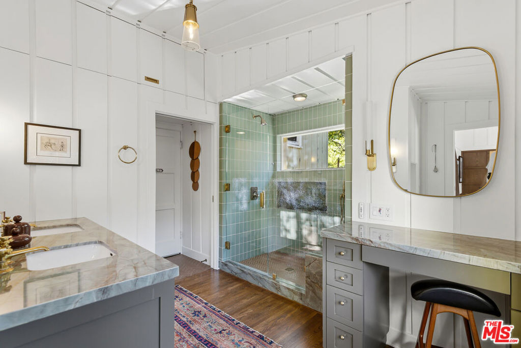 2049 Oakstone Way - Photo 8