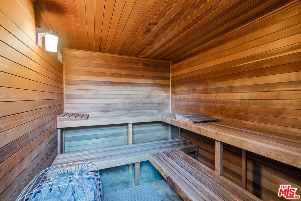 2049 Oakstone Way - Photo 9