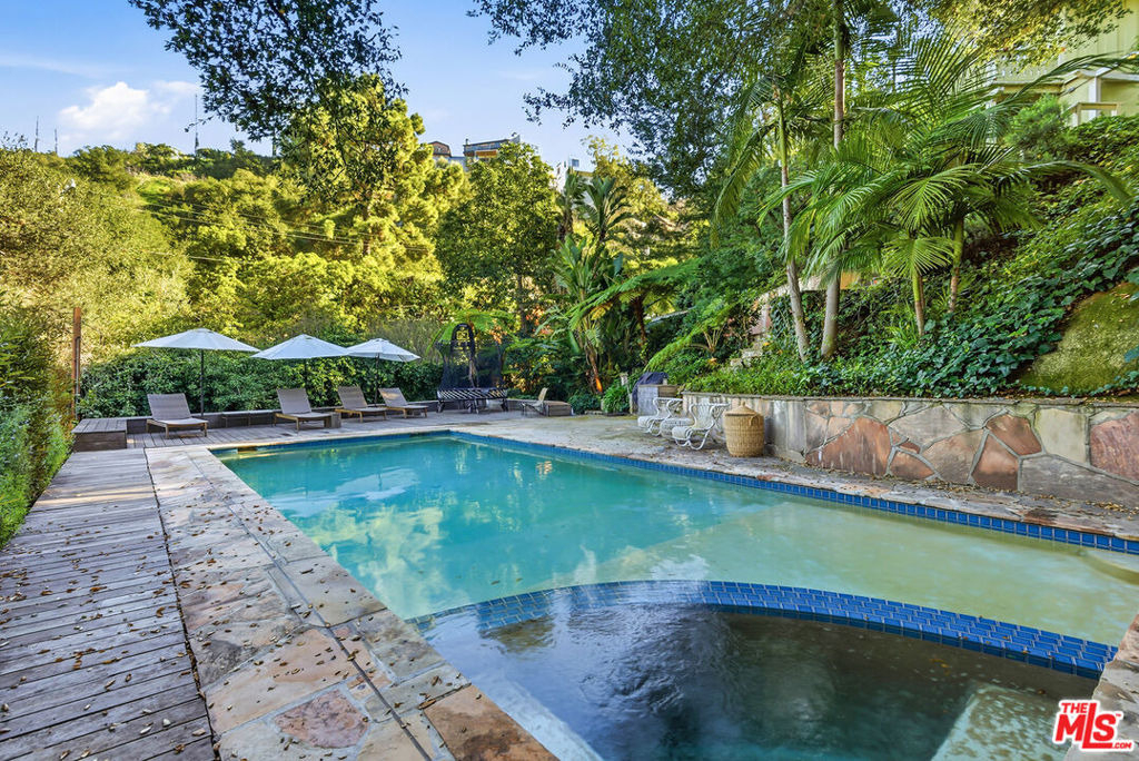 2049 Oakstone Way - Photo 15