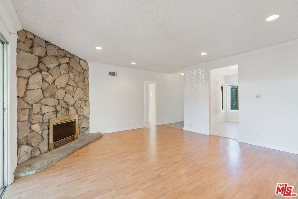 2648 Range Road - Photo 3