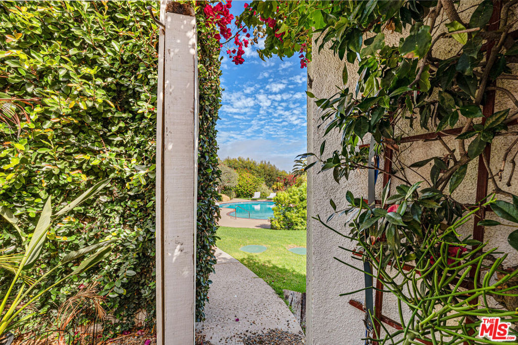 31240 Bailard Road - Photo 22
