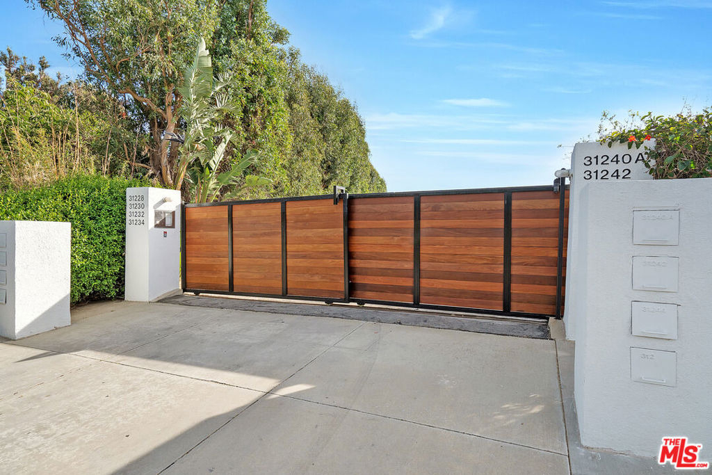 31240 Bailard Road - Photo 1