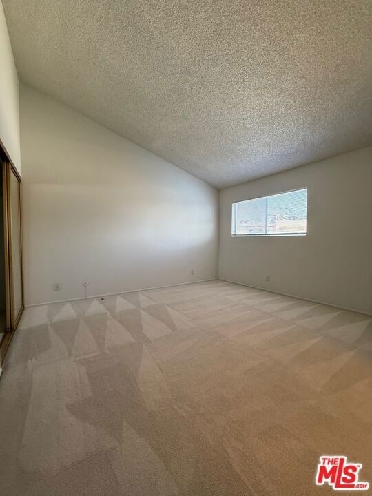2809 Montrose Avenue - Photo 27