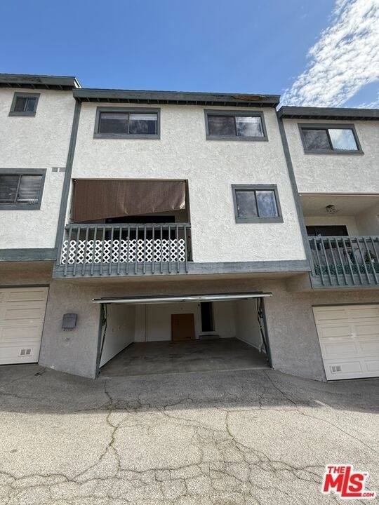 2809 Montrose Avenue - Photo 3