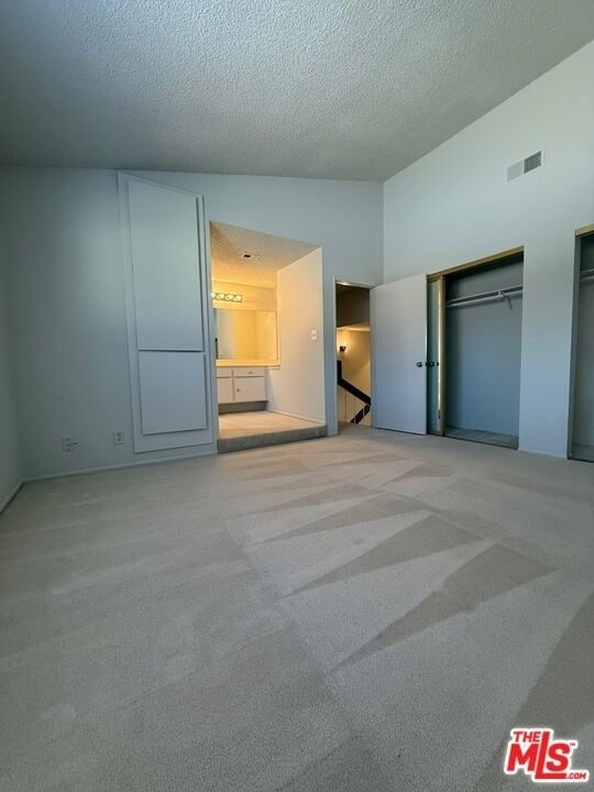2809 Montrose Avenue - Photo 29