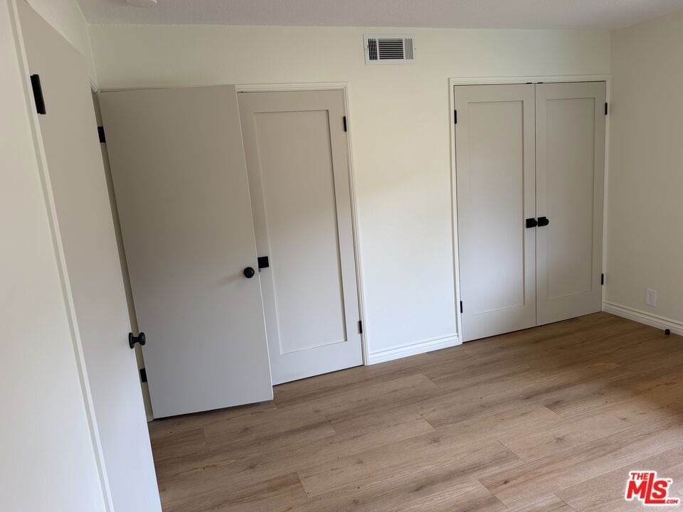 970 Palm Avenue - Photo 7