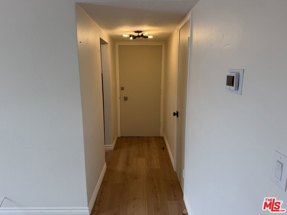 970 Palm Avenue - Photo 10