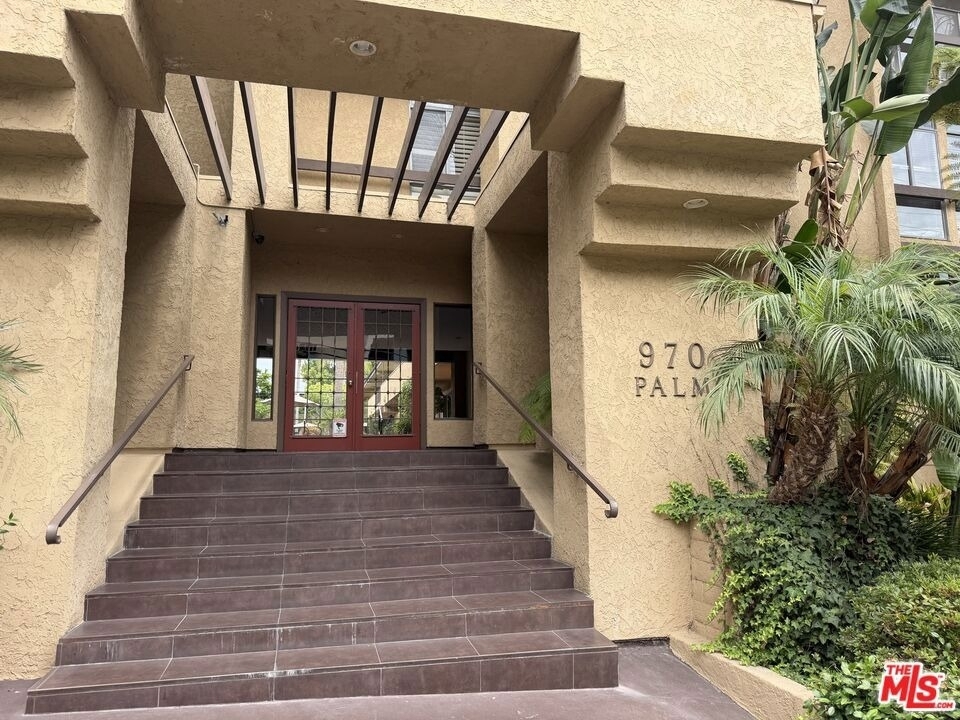 970 Palm Avenue - Photo 12