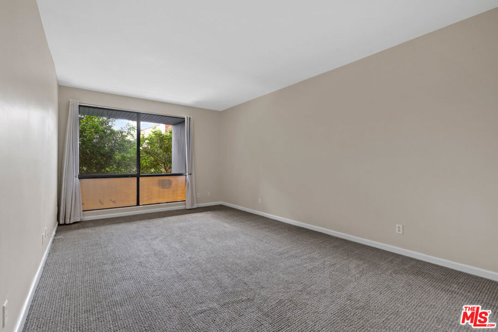 1830 Westholme Avenue - Photo 13
