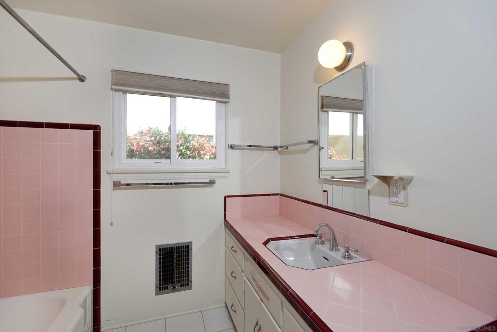 8405 Paseo Del Ocaso - Photo 11