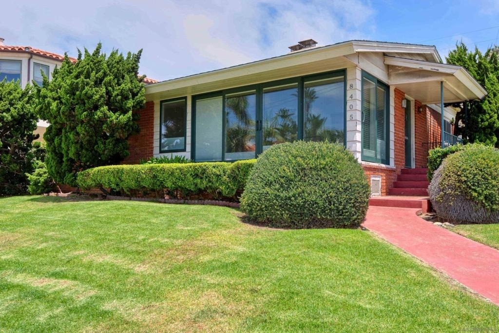 8405 Paseo Del Ocaso - Photo 1