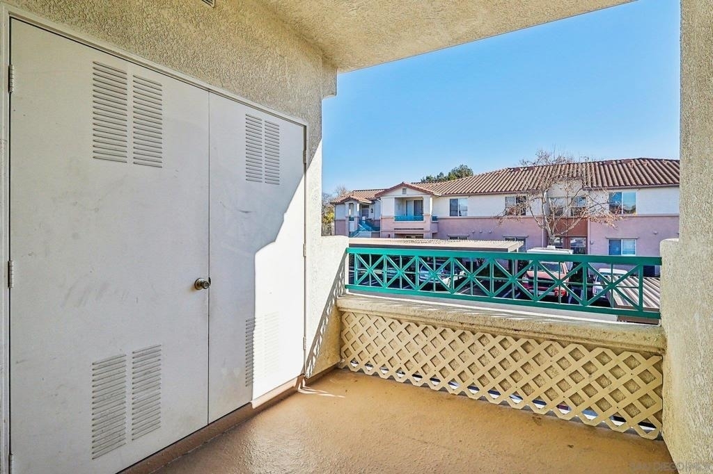 11410 Via Rancho San Diego - Photo 12