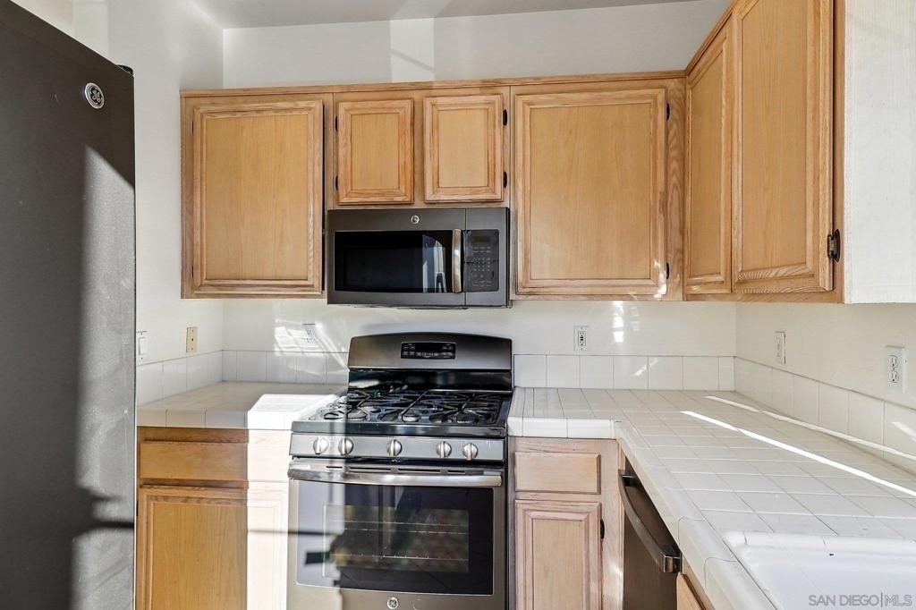 11410 Via Rancho San Diego - Photo 5