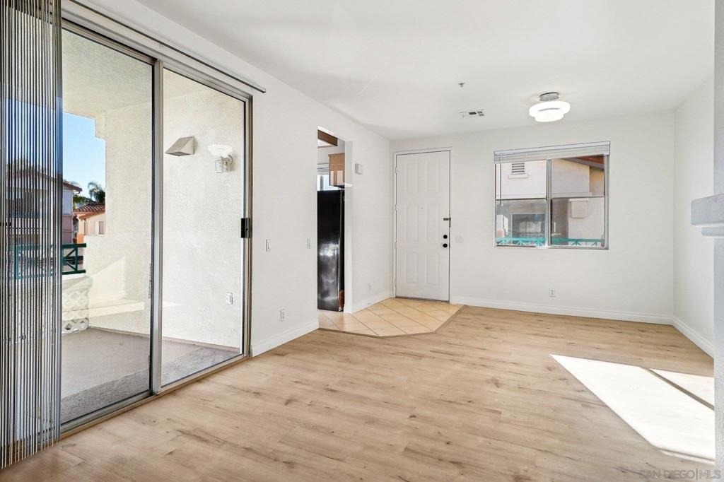 11410 Via Rancho San Diego - Photo 3