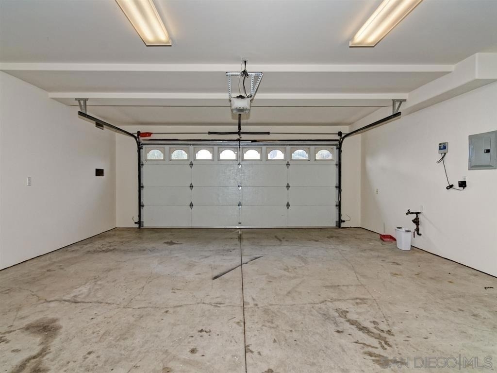 1820 Malden Street - Photo 24