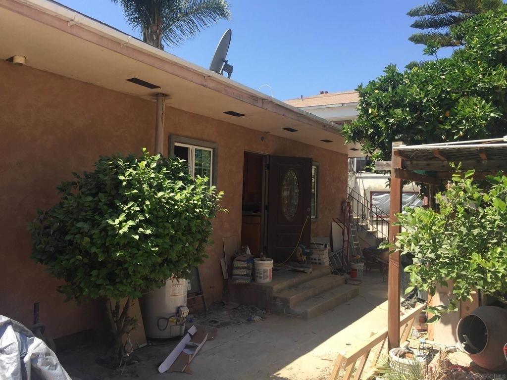 4468 49th St - Photo 2