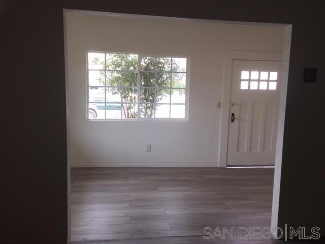4468 49th St - Photo 3