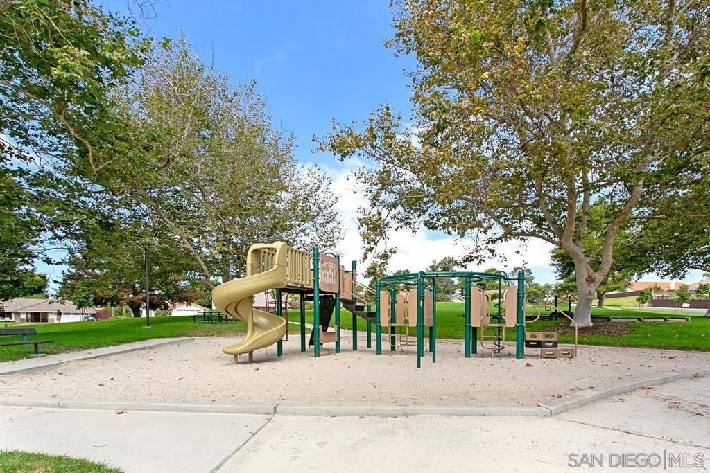 2416 Majano Pl - Photo 15