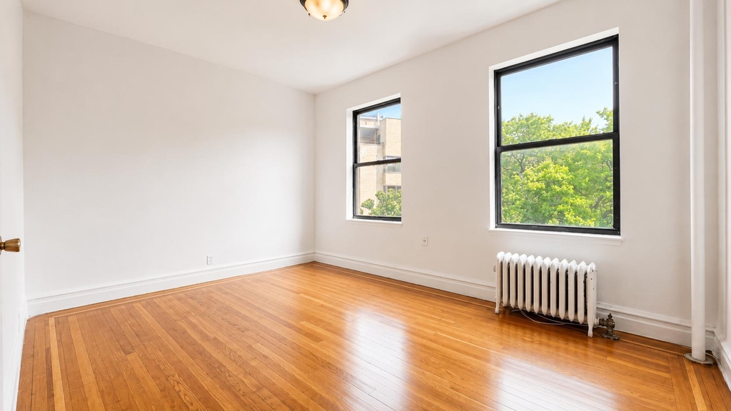 652 West 163rd Street - Photo 9