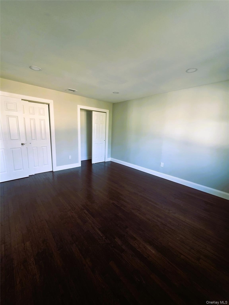 1334 Connetquot Avenue - Photo 9
