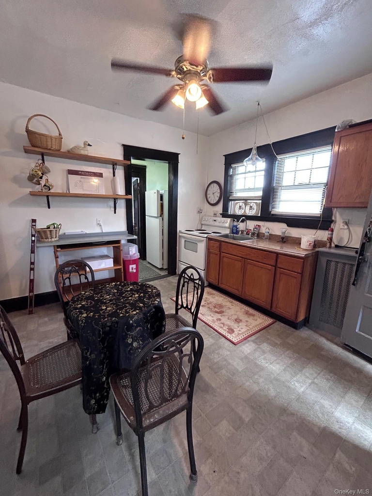 298 Highland Avenue - Photo 1